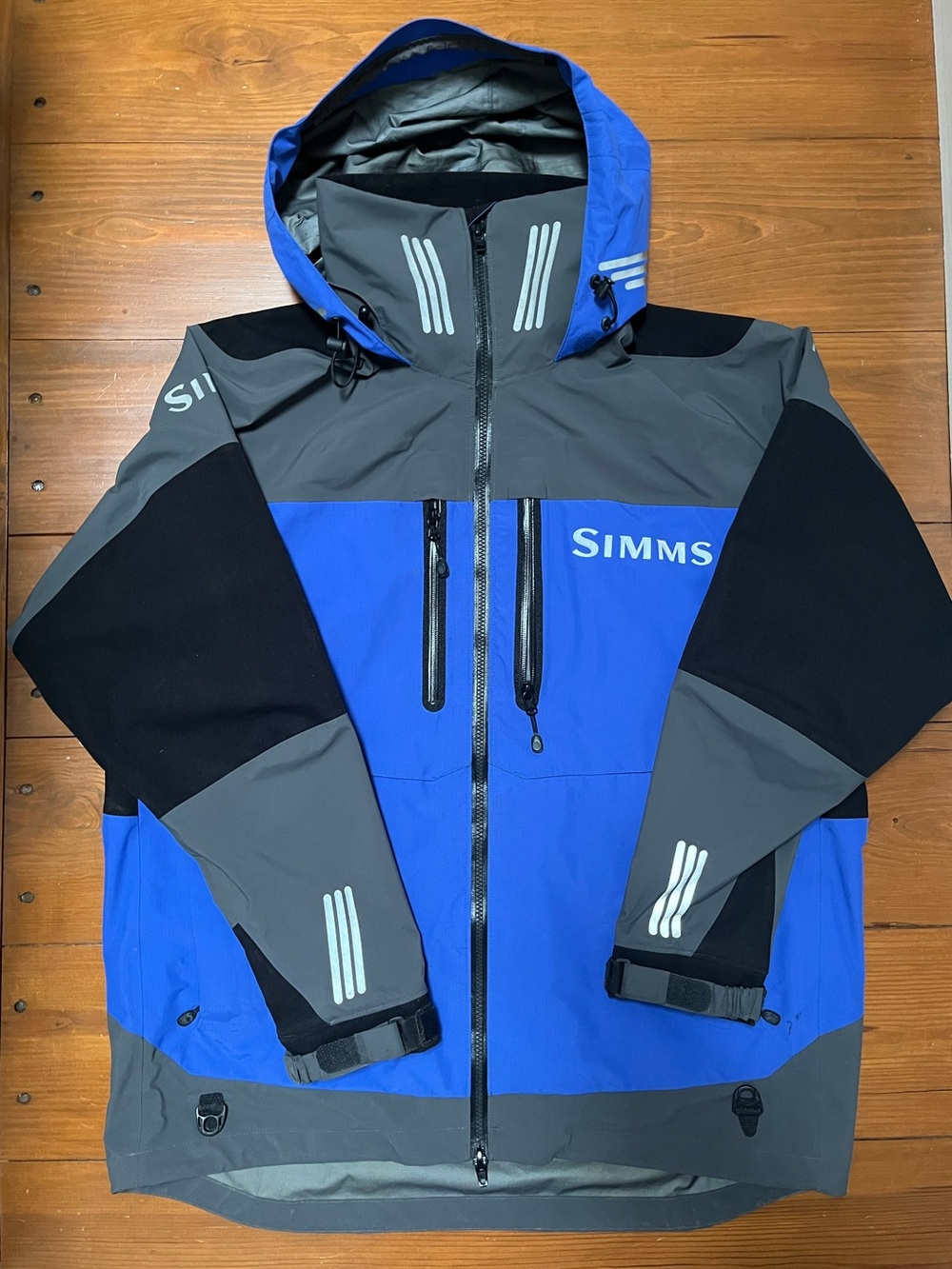 Simms ProDry Gore-Tex Raincoat